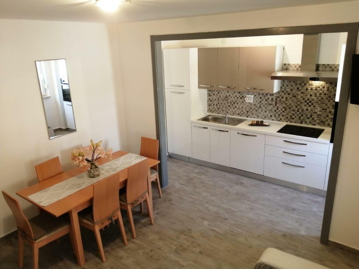 Apartman Marta Ποντστράνα Εξωτερικό φωτογραφία